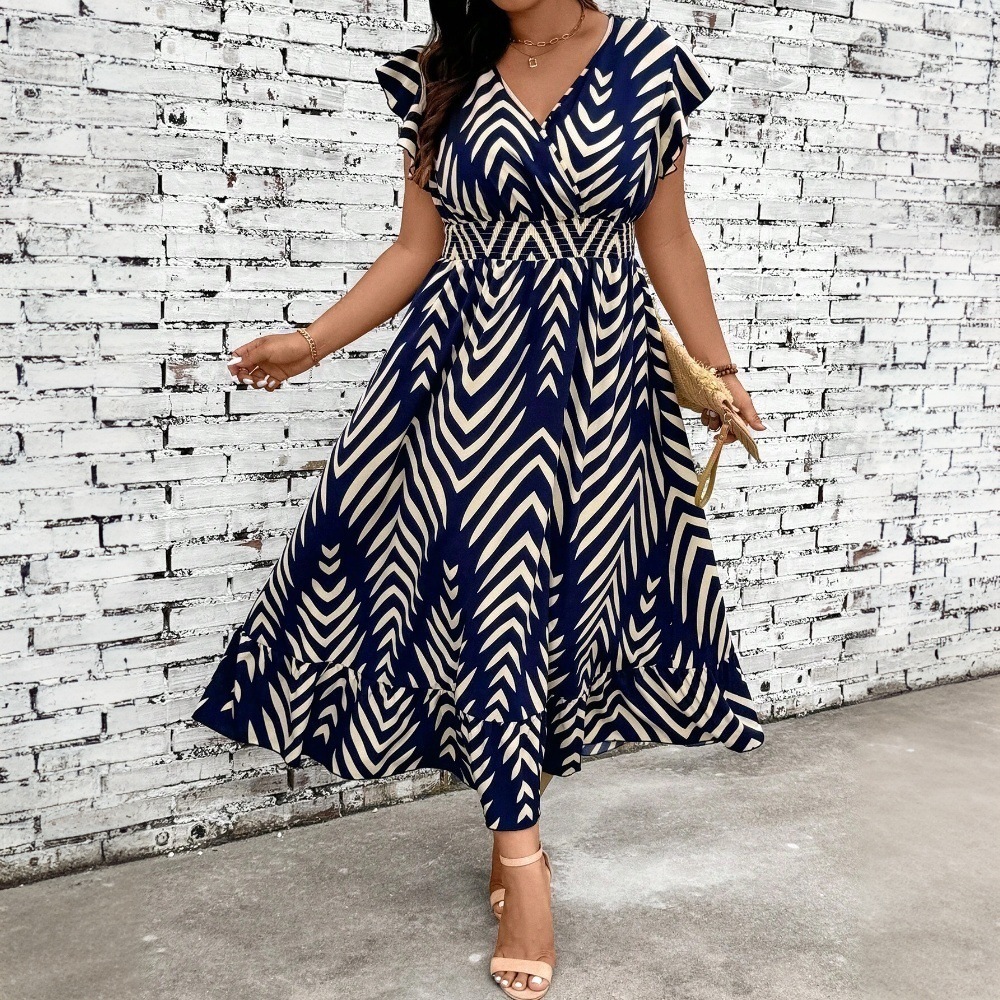 2025 Spring/summer New Plus Size Womens Striped Dress with Waist Cinching and Slimming Effect Knee Length Long Skirt