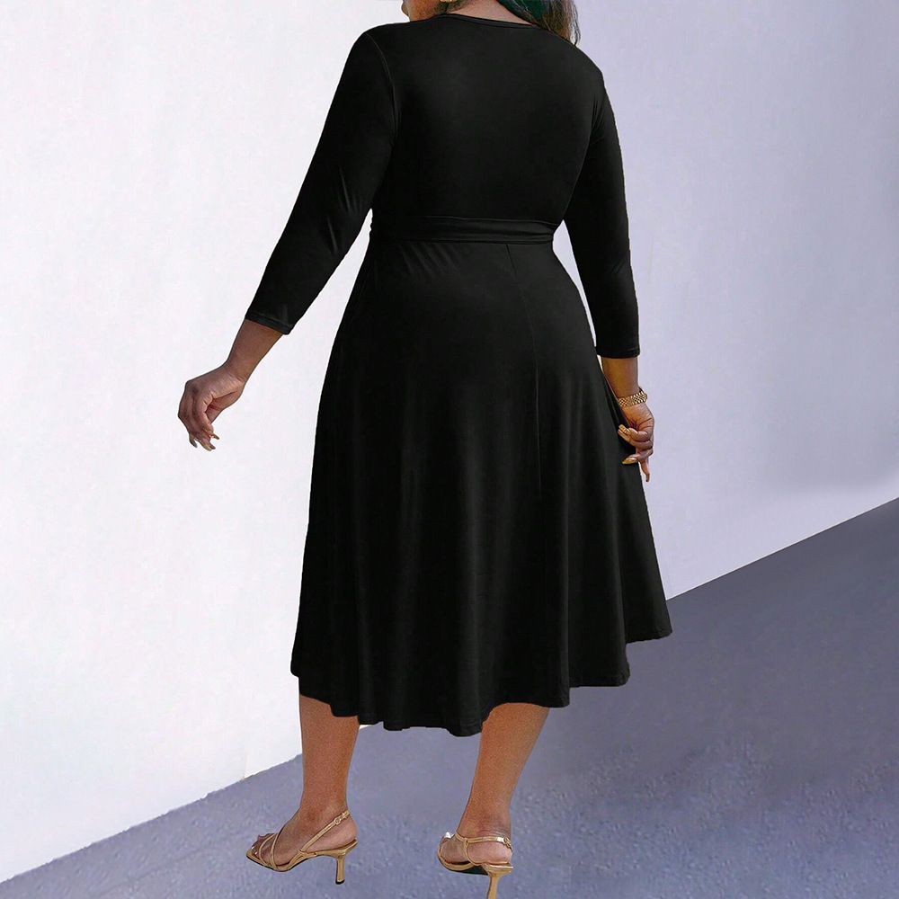 Plus Size Womens Round Neck Simple Style Dress for Autumn and Winter Fashion Reducing Age High Waist Strap Mid Length Skirt