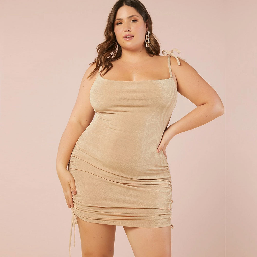 Autumn and Winter New Plus Size Womens Slim Fit and Slimming Bag Hip Strap Suspender Dress Party Dress