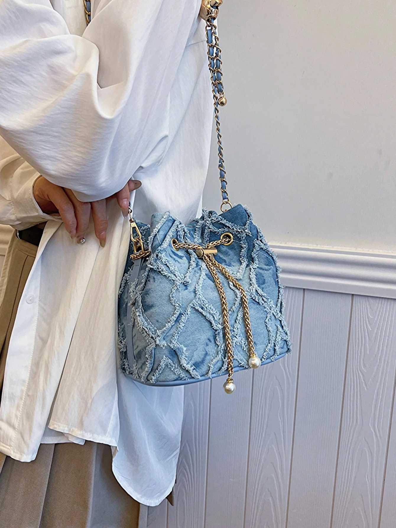 Vintage Denim Bucket Bag Style Light Blue Ripped Edge Design Gold Chain Pearl Embellishment Adjustable Fringe Shoulder Bag Z250516