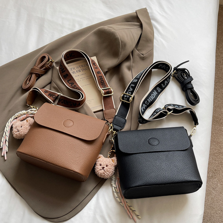 Women's Minimalist Designer Bag New Lychee Pattern Wide And Narrow Double Strap Shoulder Bag Magnetic Buckle Zipper Crossbody Bag Shopping Bag Fr