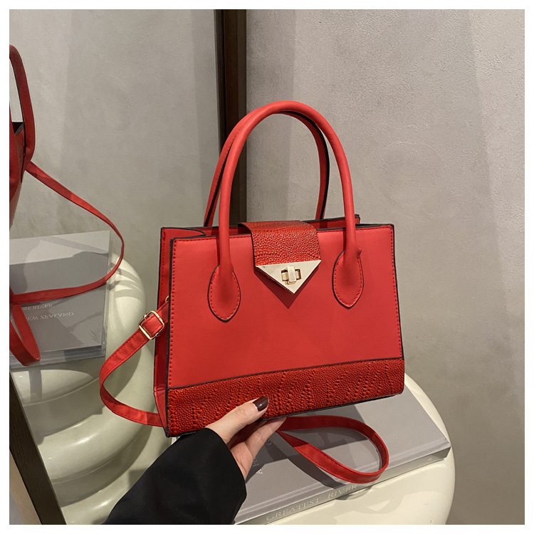 New lock buckle fashionable splicing texture 2025 women's large capacity simple and stylish single shoulder diagonal cross hand-held small square