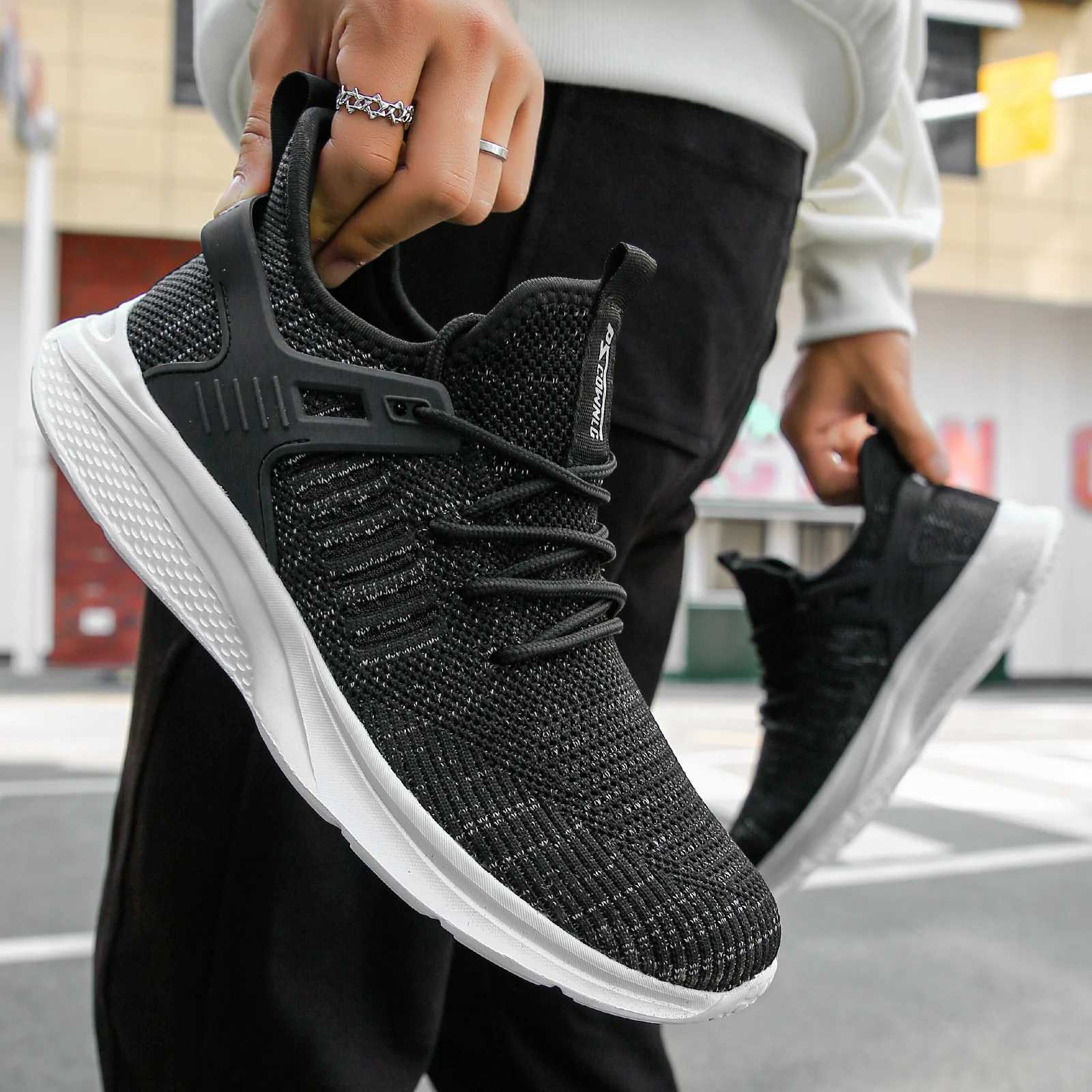 Mens Sneakers Womens Running Shoes for Men Breathable Classic Sports Casual Shoes Men Girls Walking Footwears Tenis MasculinoXJ250517