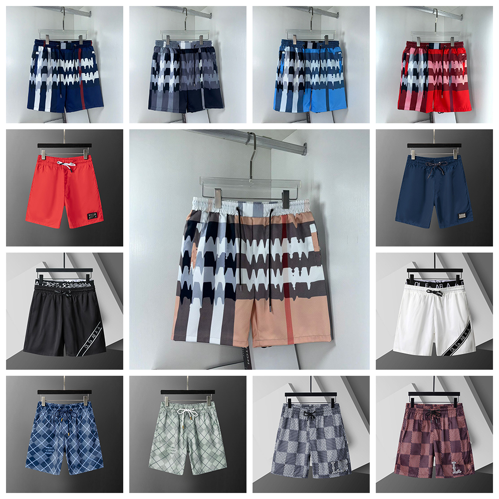 Designer shorts Summer casual street wear Quick drying Swimsuit Plaid striped Print Beach Resort Beach Pants Asian size M-3XL