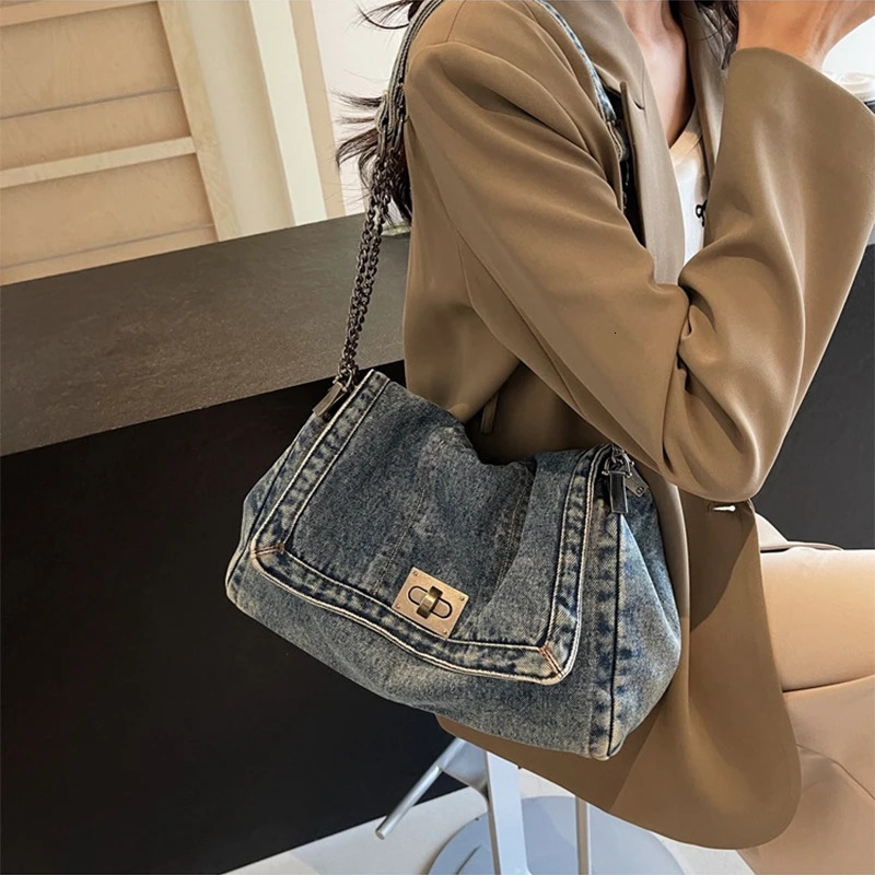 Denim Chain Crossbody Bag Casual Versatile Women Shoulder BagTrendy All-Match Tote Bag for Daily Travel Work 250516