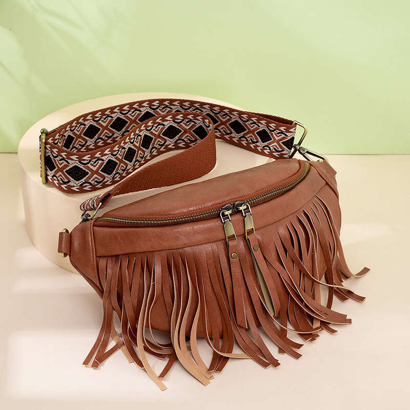 Summer new tassel crossbody bag shoulder bag 3D waist bag Detachable tassel for fashionable retro daily travel