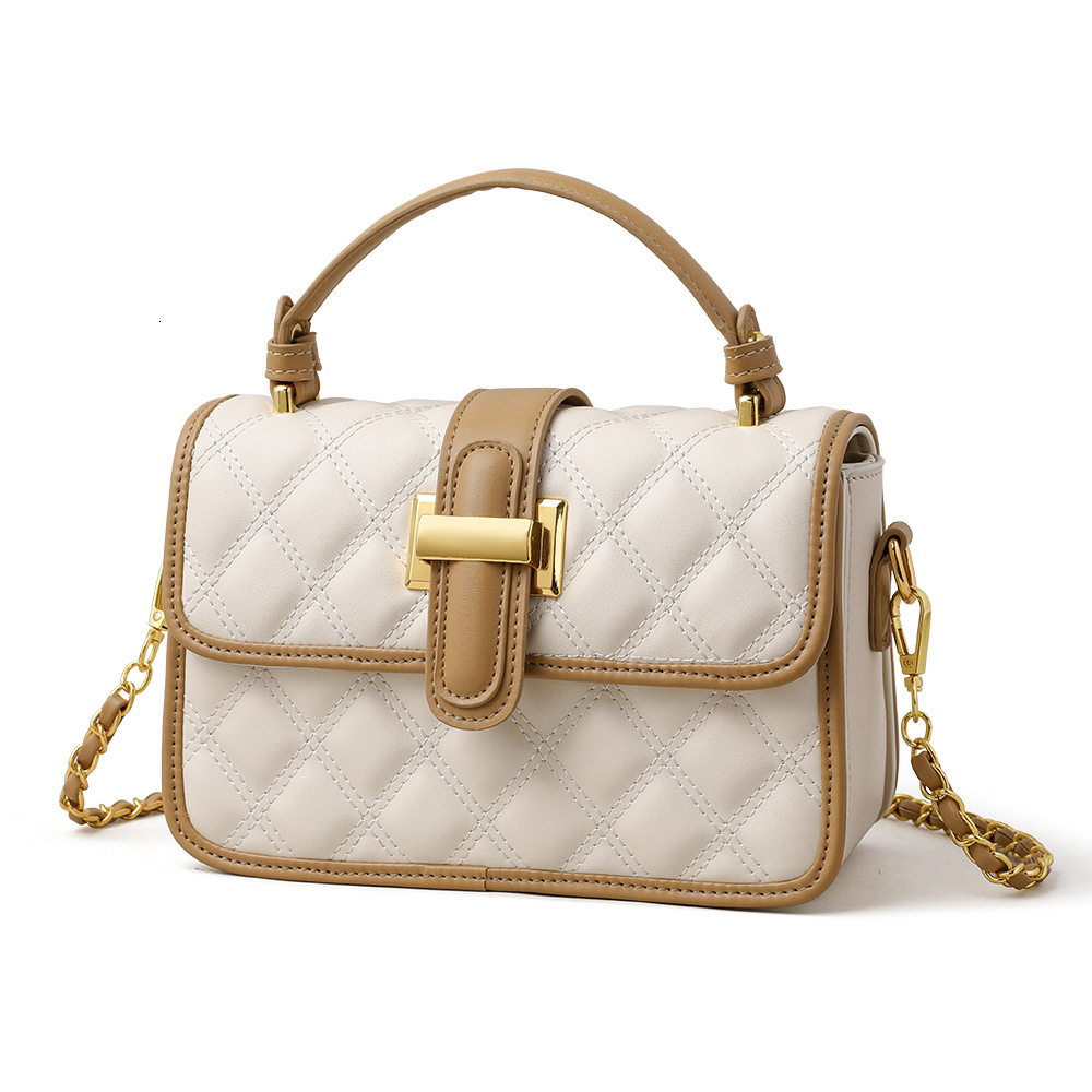This year's popular for women in spring 2025, new fashionable and versatile diamond grid chain crossbody bags, hand-held small square bags