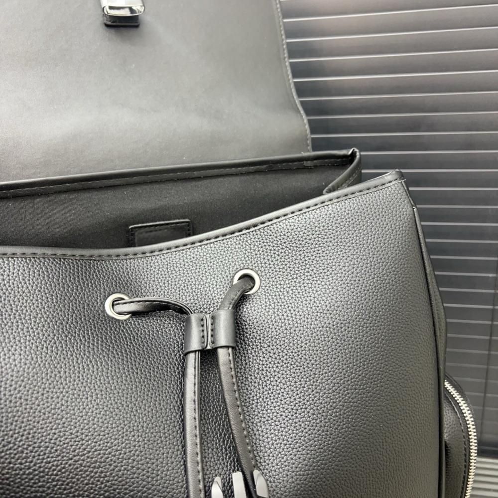 New Fashion Backpack Waterproof Men's Large Capacity Backpack Travel Bag Backpack Commuter Computer Bag Leisure