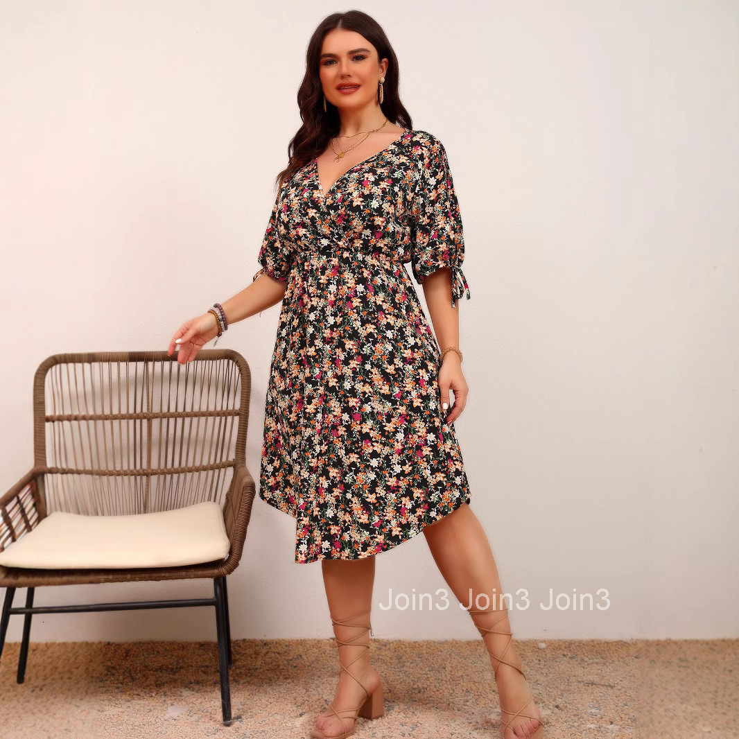 Large Size Elegant V-neck Waist Cinched Patchwork Floral Dress