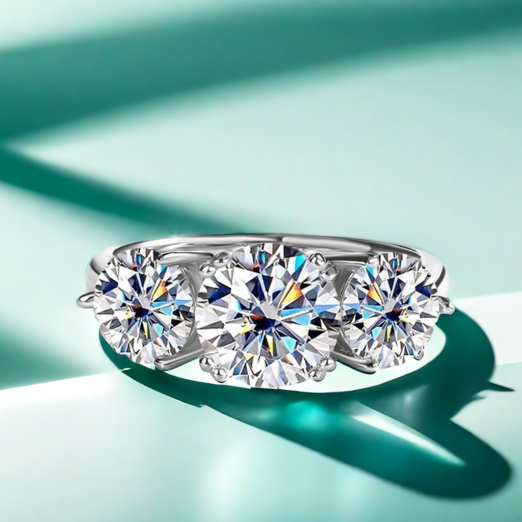 D-color VVS1 4CT Moissanite band Ring, S925 sterling silver Tricolor Lucky God ring, unique and high-end, light luxury and fashionable band ring