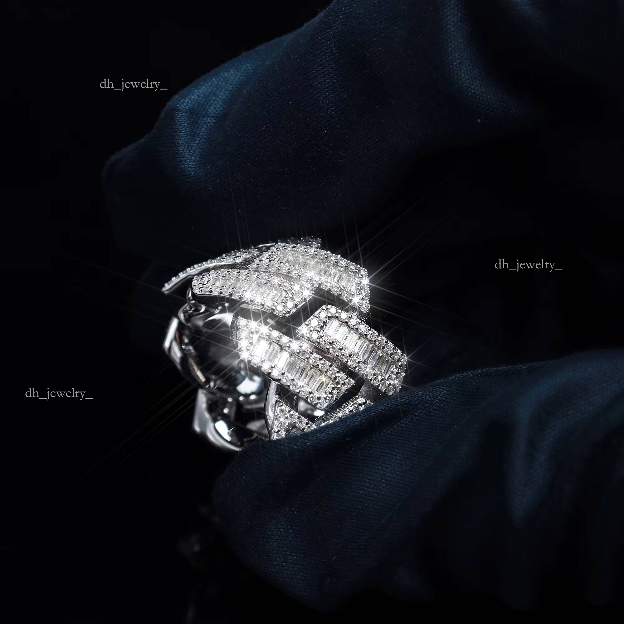 2024 New Style Sier Rust Proof Vvs1 D Color Moissanite Baguette Hip Hop Bling Jewelry Rings With Gra Certified