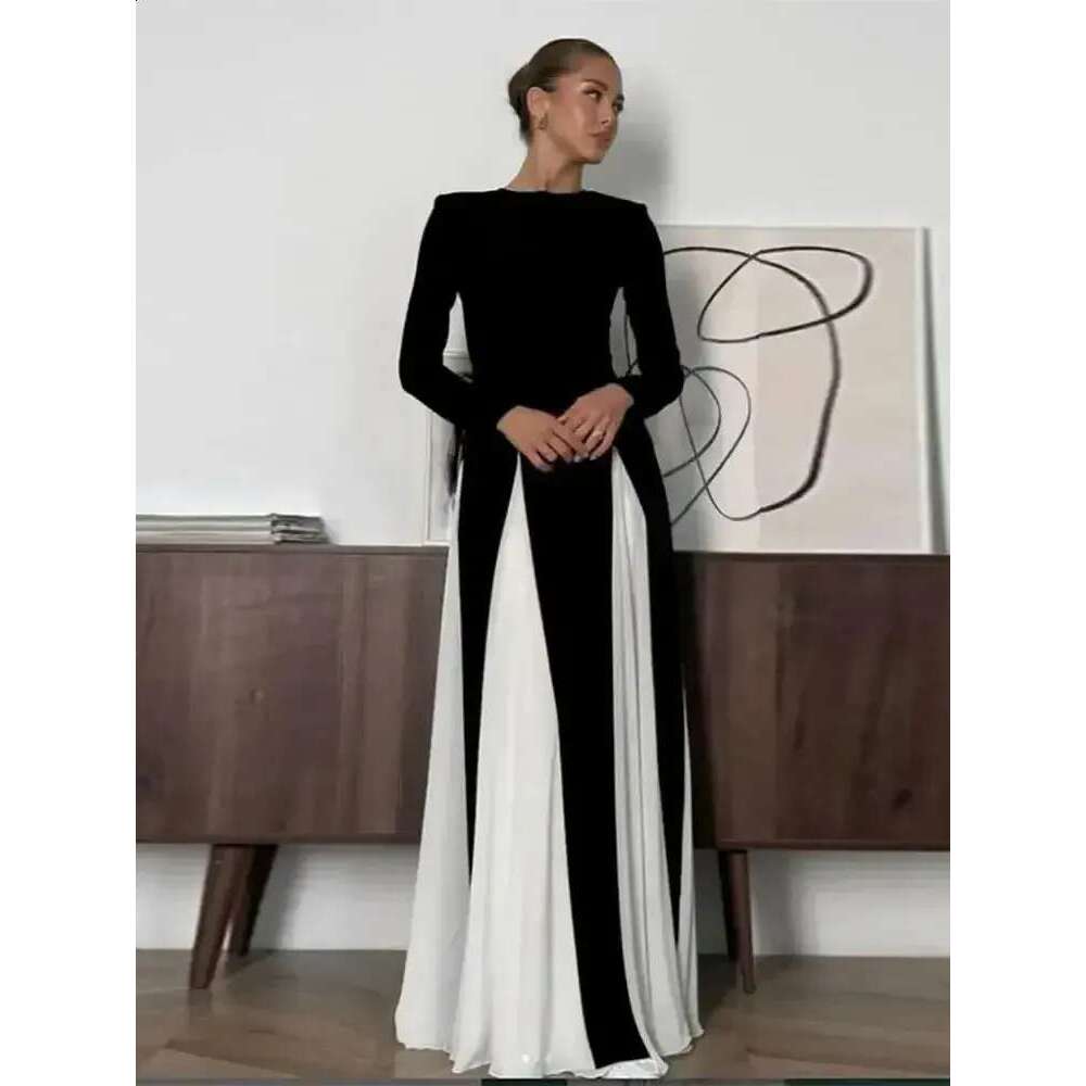 Elegant black and white ing Maxi dress for womens fashion Oneck long sleeved ultrathin evening gown 240809 designer bag