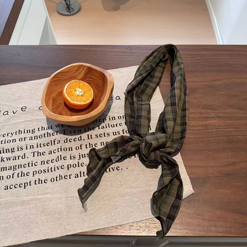 T735 Spring and Autumn Retro Art Plaid Small Scarf Maillard Cotton Japanese Scarf Versatile Neck Scarf