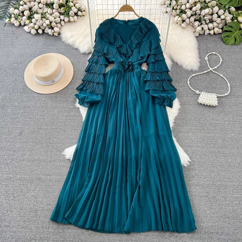 High end temperament dress womens 2025 spring new style niche elegant long skirt waist cinched ruffle edge patchwork pleated skirt