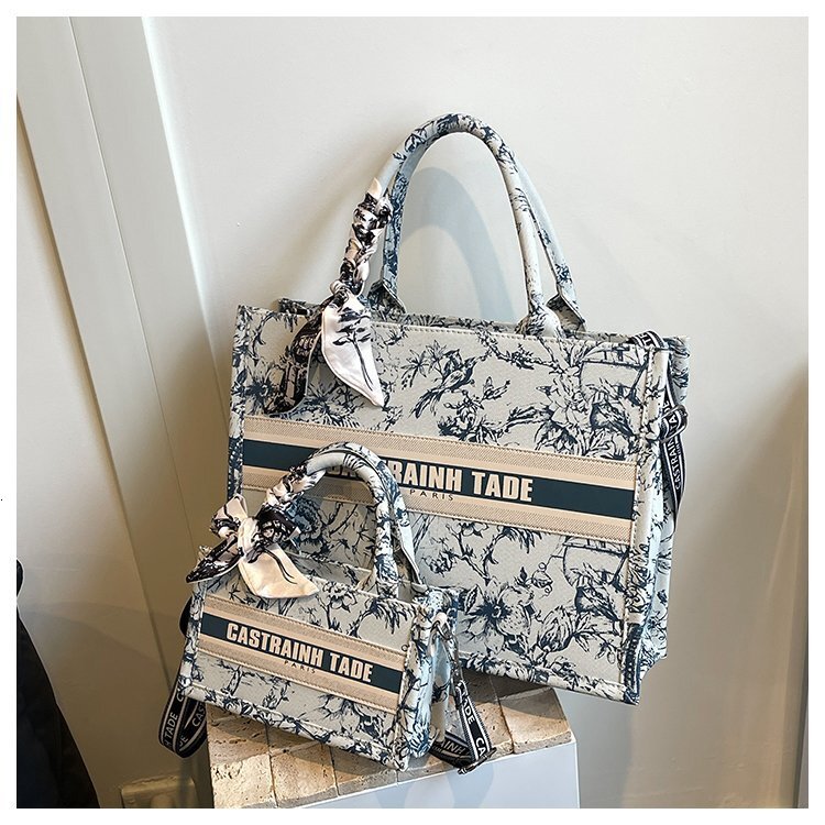 2025 Designer Fashion Casual Internet Celebrity Handheld Tote Bag for Women - Large Capacity Shopping Bag