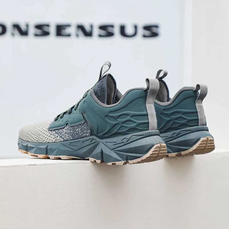 2025 Mens Run Sneaker lace up Walking Tennis Shoes Supportive Sports Road Running Shoes tennis shoes mens sneakersXJ250517