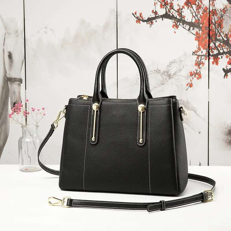 Middle-Aged Mother's Women 2025 Top-Tier Cowhide Handbag Genuine Leather Women's Crossbody Commuting Designer Bag