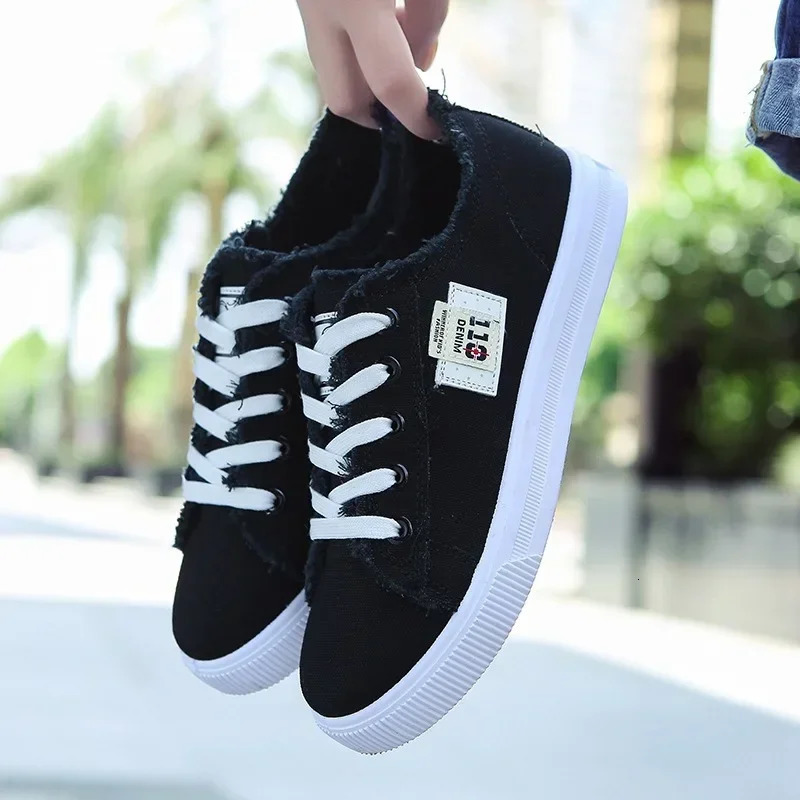 Spring Summer Women Canvas Sneaker Low Top Denim Sneakers Ladies Lace-Up Flat Canvas Board Shoes Female sapatos femininos 250515