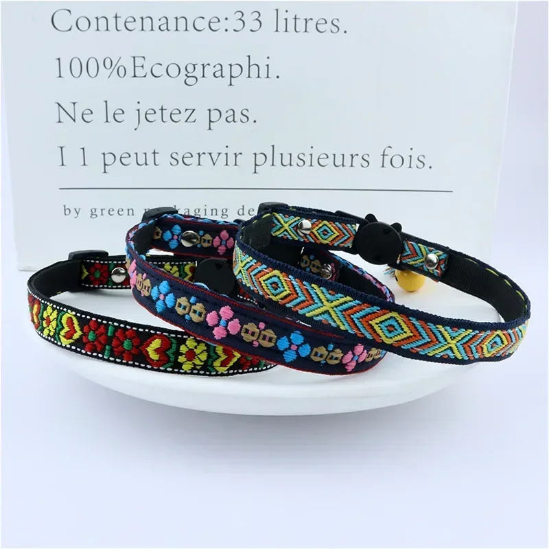 Adjustable cat collar with tassels and bells embellished pet collar colorful plaid jacquard pattern for cat and dog collars 250517