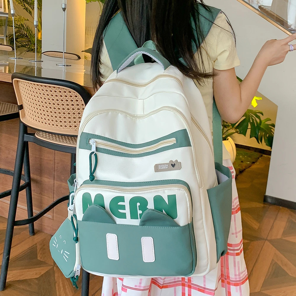 High Capacity Female Backpack for Junior High School High-Value Student Shoulder Bag 250514