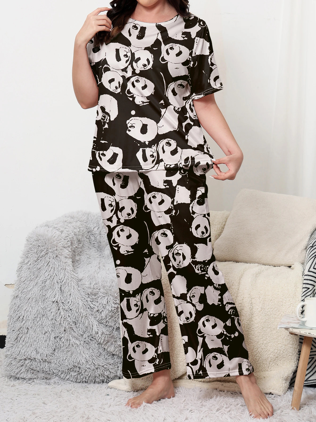Plus size pajama set short sleeves and long pants panda patterned home clothing can be worn with milk silk material externally 250513Z