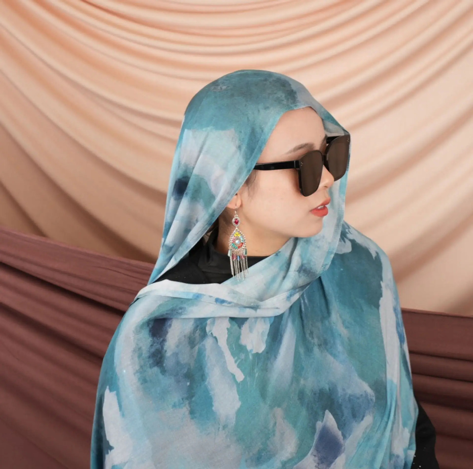 Fashion Watercolour Floral Printed Hijab Modal Breathable Soft Cotton Rayon Viscose Woven Muslim Women Shawl Scarf 250517