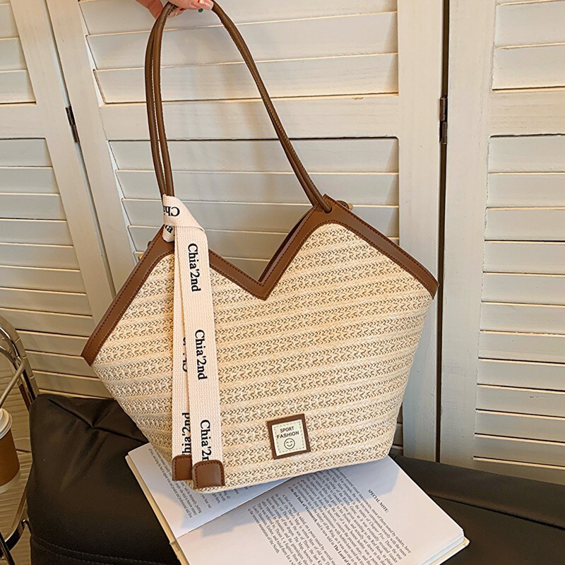 Large-capacity handbag for women, 2025 new designer bag, trendy handheld straw multi-functional single-shoulder woven commuting bag