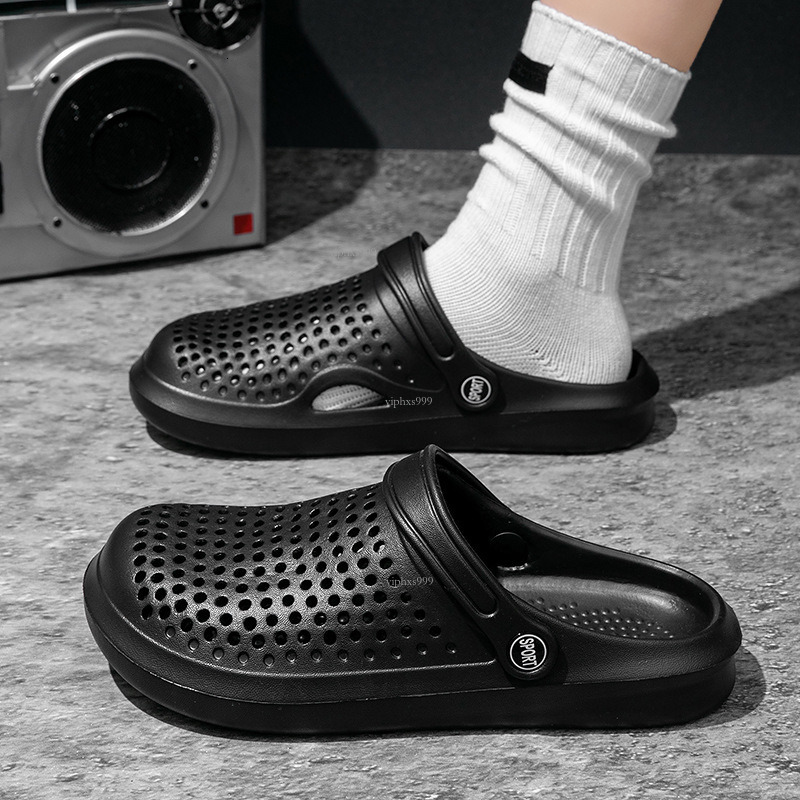 2025 Summer Slippers Men's Outdoor Trend Personality Trendy Fashion Outer Wear Casual Sandals Men