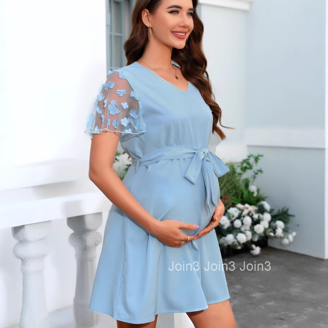 New Elegant Temperament Lace Flower Short Sleeved Patchwork Slim Fit Waist Belt V-neck Pregnant Woman