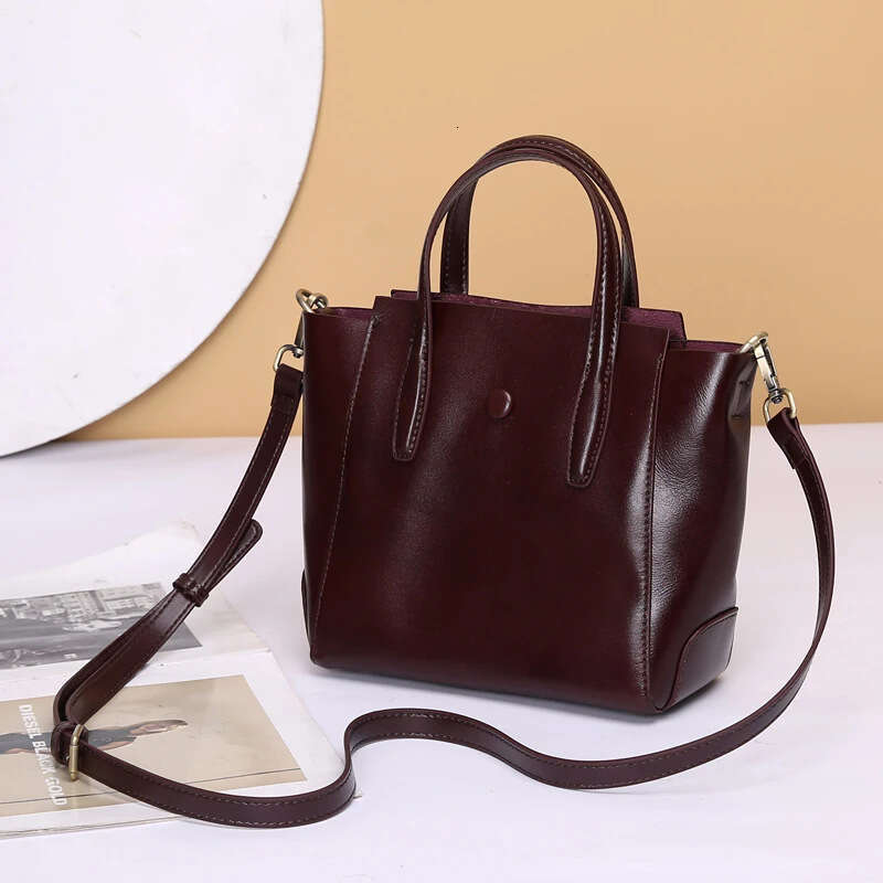 Tote Bag Fashionable And Simple Shoulder Crossbody Versatile New Leather Vertical Handbag For Women Tote Bag KQ