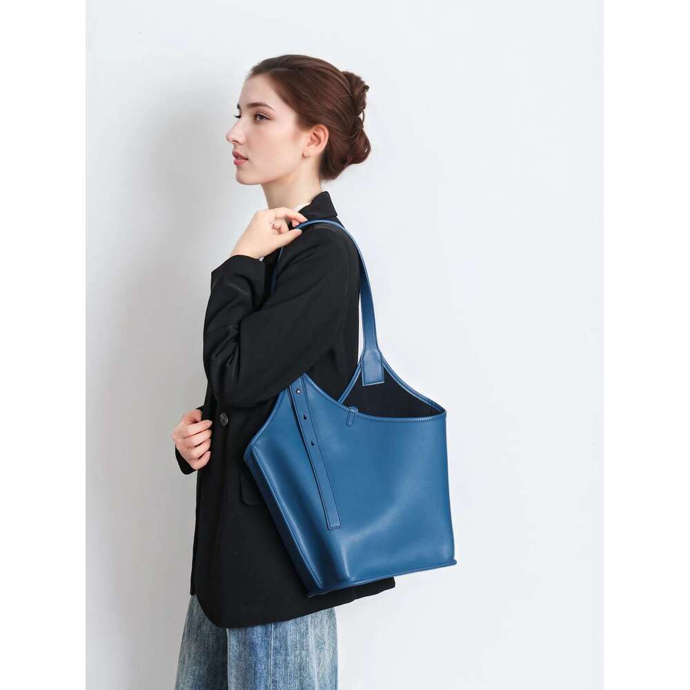 2025 New Split Leather Shoulder Crossbody Casual Large Capacity Bucket Bags Tote Bag