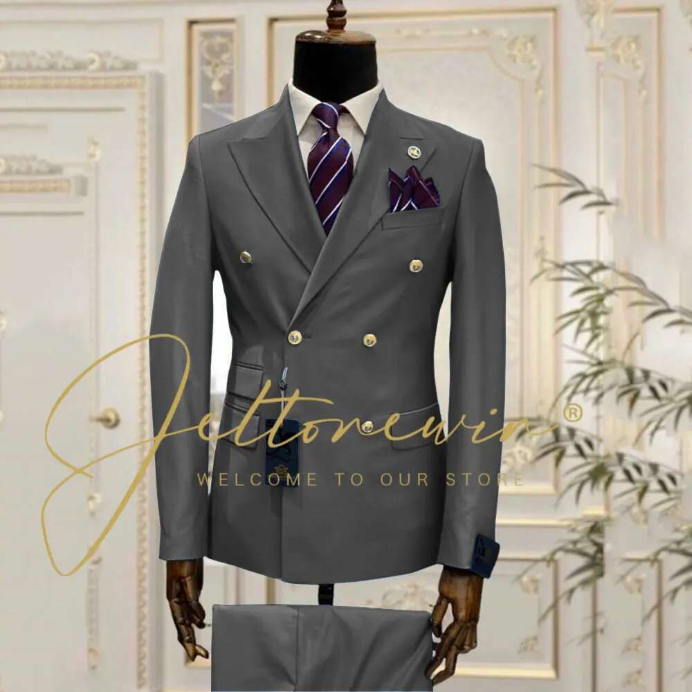 Slim Fit Male Suits 2 Pieces Peak Lapel Double Breasted Wedding Tuxedos Groom Business Wear Best Man (Blazer+Vest) Costume Homme Designer