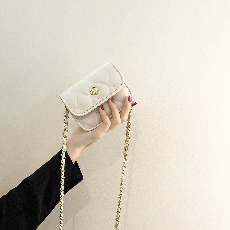 2025 Designer Fashion Casual Super Fire Mini Women's Summer Trendy Chain Niche Net Red Ling Grid One Shoulder Crossbody Bag
