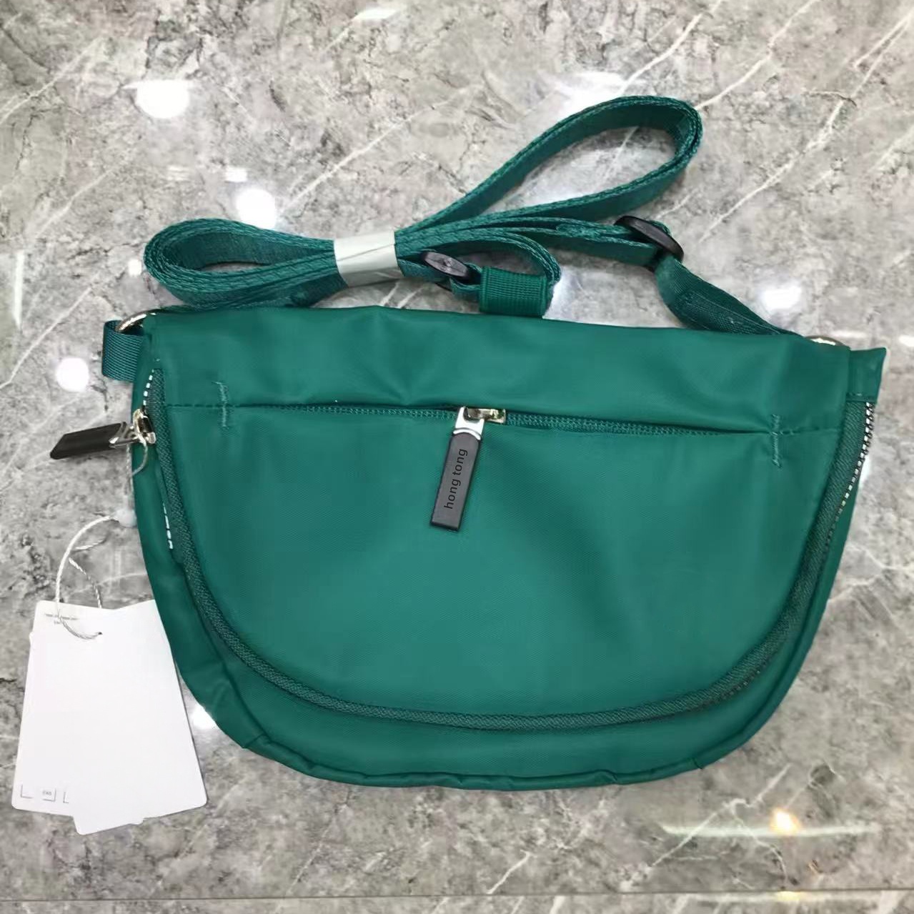 outdoor yoga bag sports gym bags women large capacity daily recreation cross body athletic backpack day packs size 22*14.5