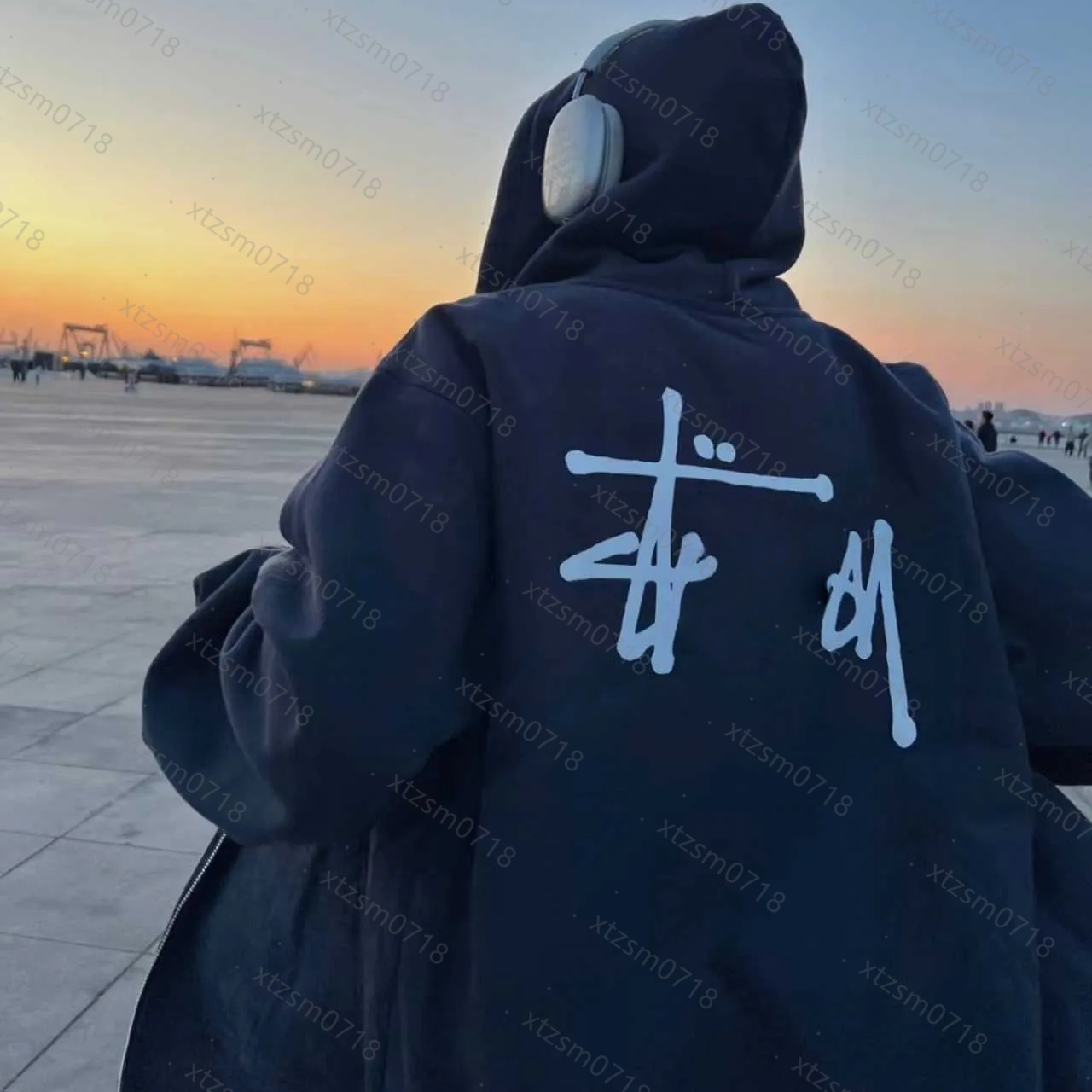 Designer mens hoodie jacket fashion women hoodies sport fashion hooded pullover S M L XL 2XL round neck long sleeve clothes sweatshirts coat jumpers 02
