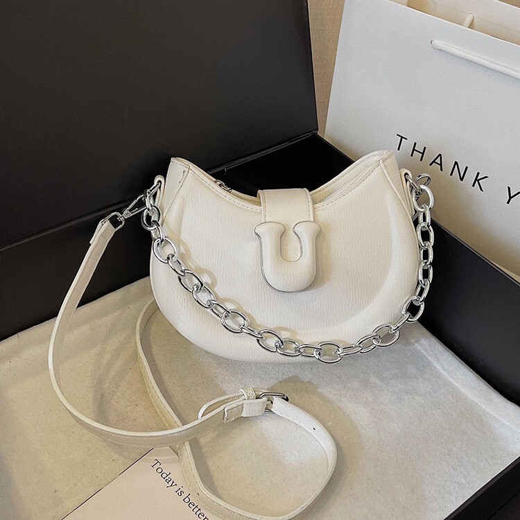 New style Xiaoxiangfeng chain fashionable single shoulder crossbody bag, internet celebrity