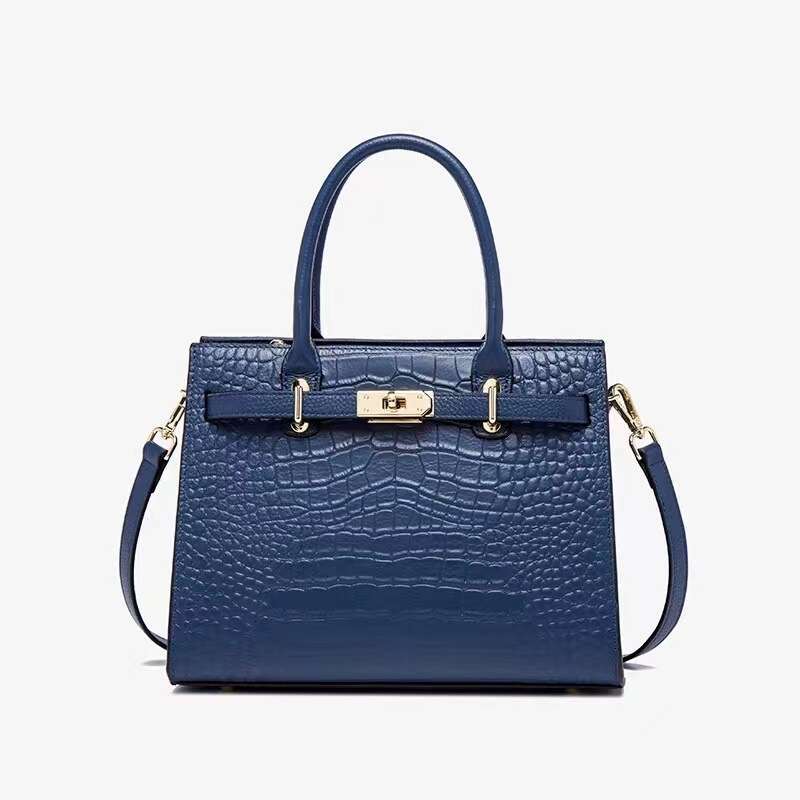 Tote Bag Women S Versatile Bag New Summer Fashion Large Capacity Middle Aged Women S Genuine Leather Mother Handbag KQ