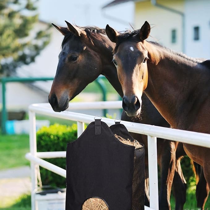 Slow Feed Hay Net Hay Feeder Hay Bags for Horses Goat Stall Trailer Horse Feeding Supplies Adjustable Travel Feeder Large Capacity Feeding Bag (Black)