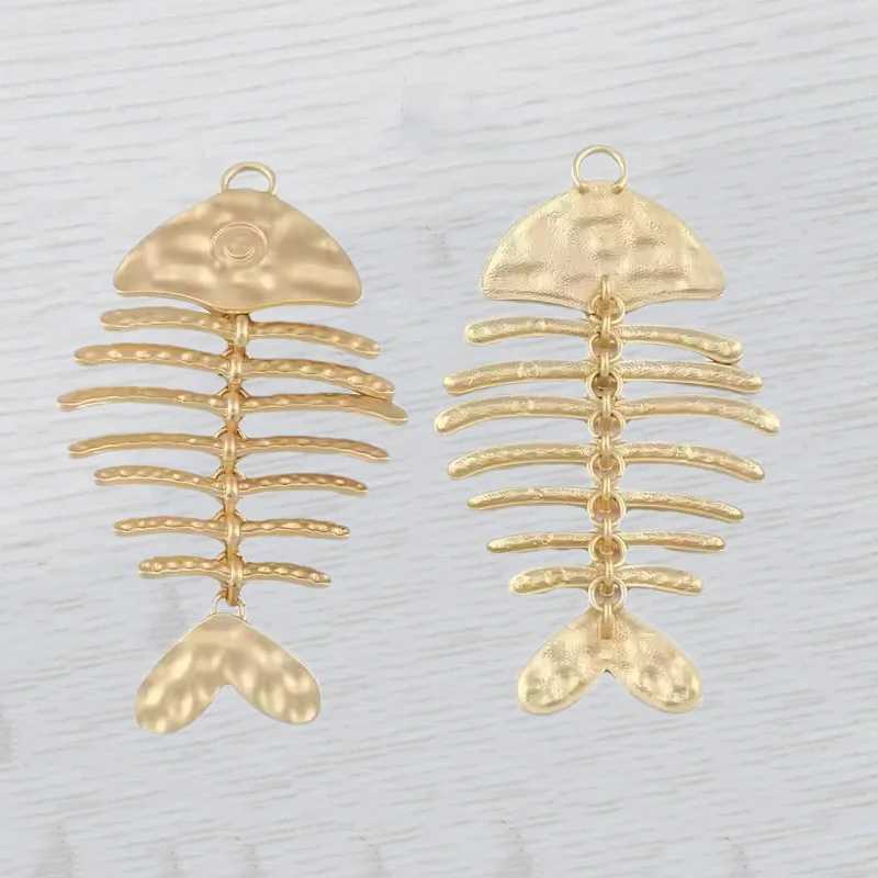 Matte Gold Color Large Hammered Fish Bone Skeleton Moveable Punk Charm Pendant for DIY Necklace Jewelry Making 103x57mmXJ250517