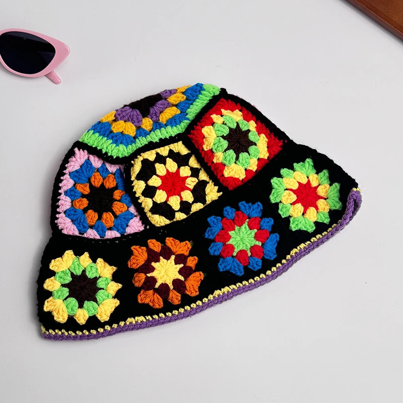 Handmade Crochet Bucket Hat Women Autumn Winter Flower Knit Beanies INS Korean Casual Beanies Panama Cap Fisherman Hat 250516