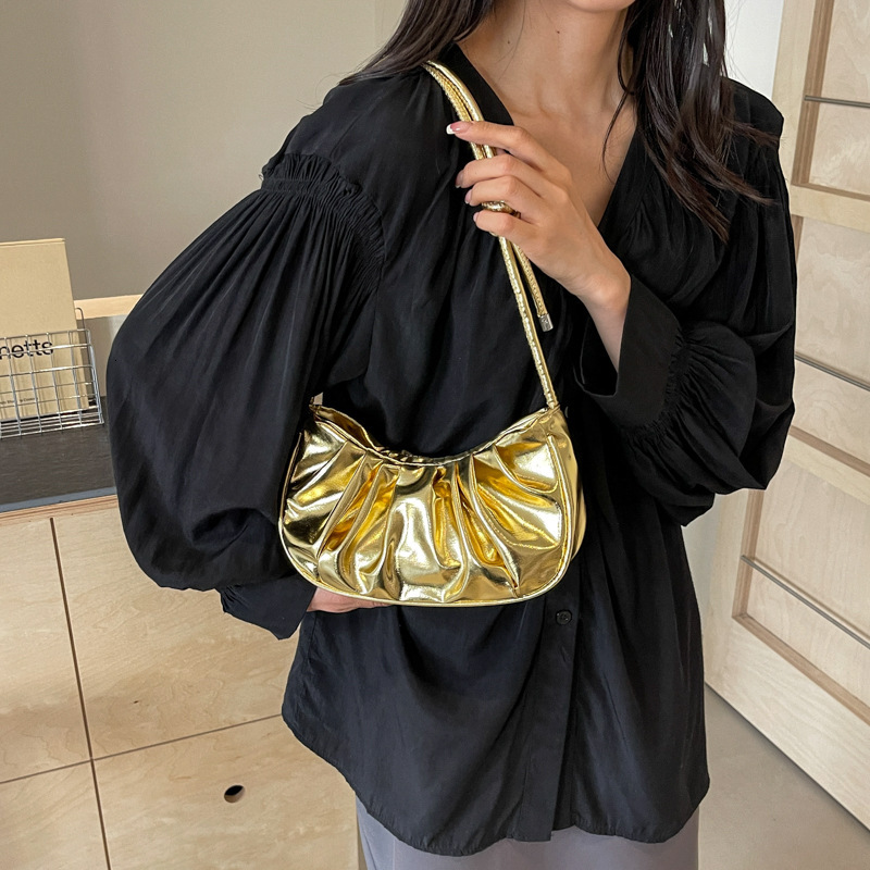 Fashionable temperament pleated shoulder for women 2024 summer new versatile trend Korean version hand-held armpit dumpling bag