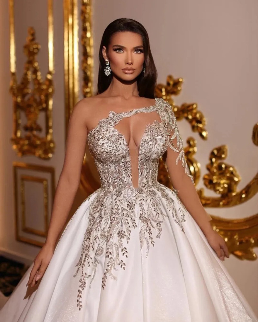 2025 Arabic Aso Ebi Plus Size Ivory Ball Gown Wedding Dresses Lace Beaded Crystals One Shoulder Bridal Gowns Dress For Mariage