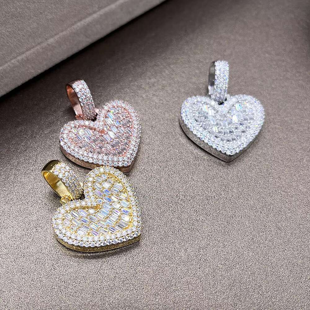 925 Sterling Silver Iced Out Moissanite Jewelry Vvs1 Diamond Moissanite Pendant Necklaces for Men Women