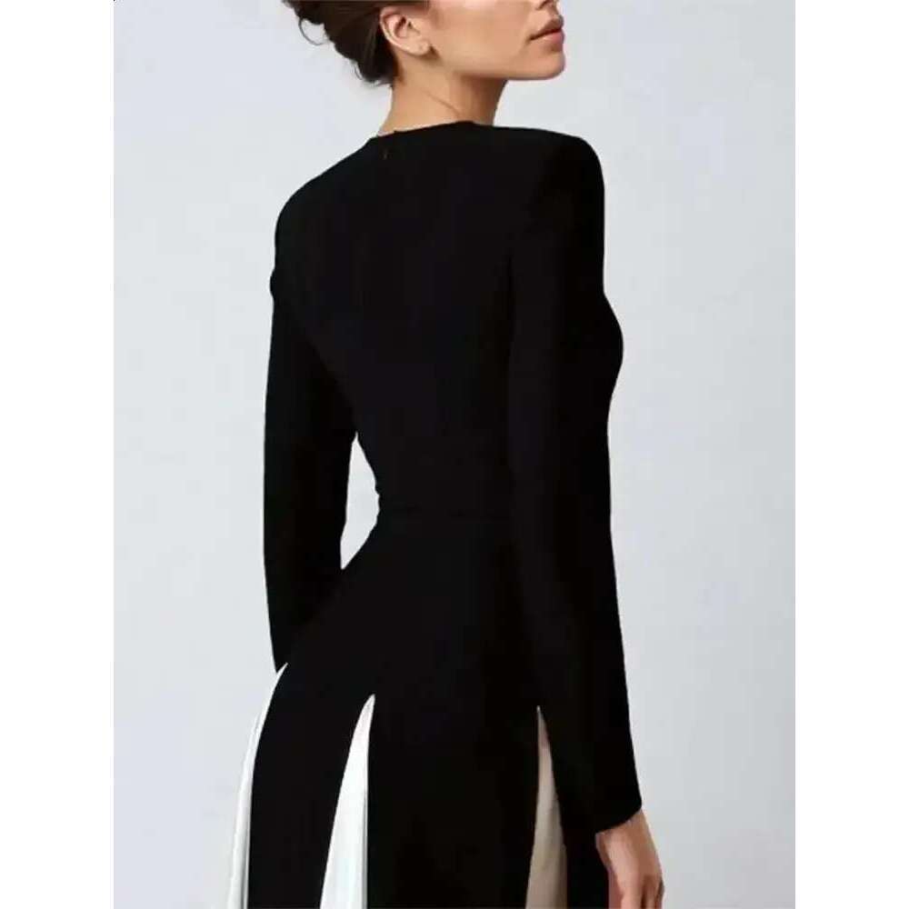 Elegant black and white ing Maxi dress for womens fashion Oneck long sleeved ultrathin evening gown 240809 designer bag