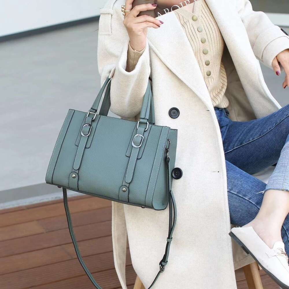 Tote Bag Fashionable And Versatile Handbag Top Layer Cowhide Single Shoulder Crossbody Women S Bag Fashionable Large Capacity Soft Leather KQ