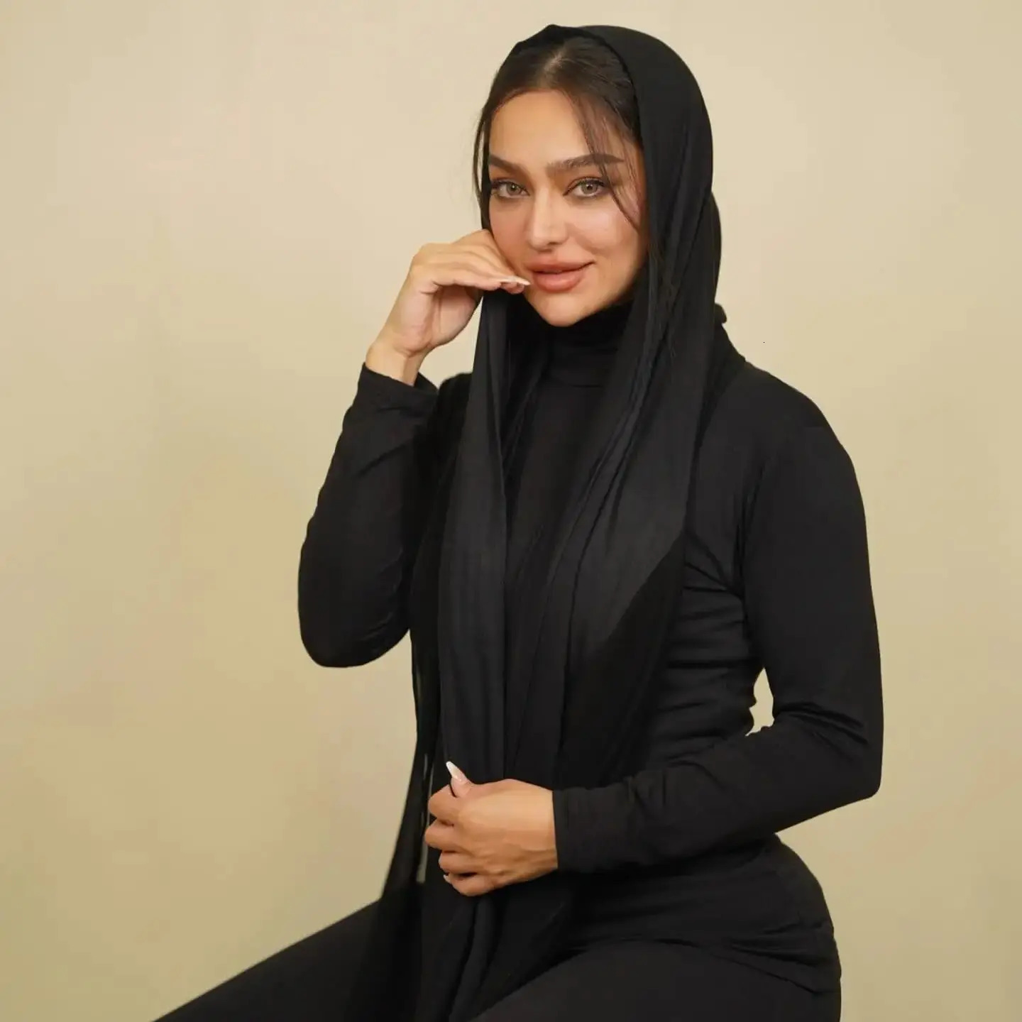 Selling Jersey Hijab Stretchy Scarf Plain Head Scarves Wholesale Women Cotton Headwrap Shawl 250517