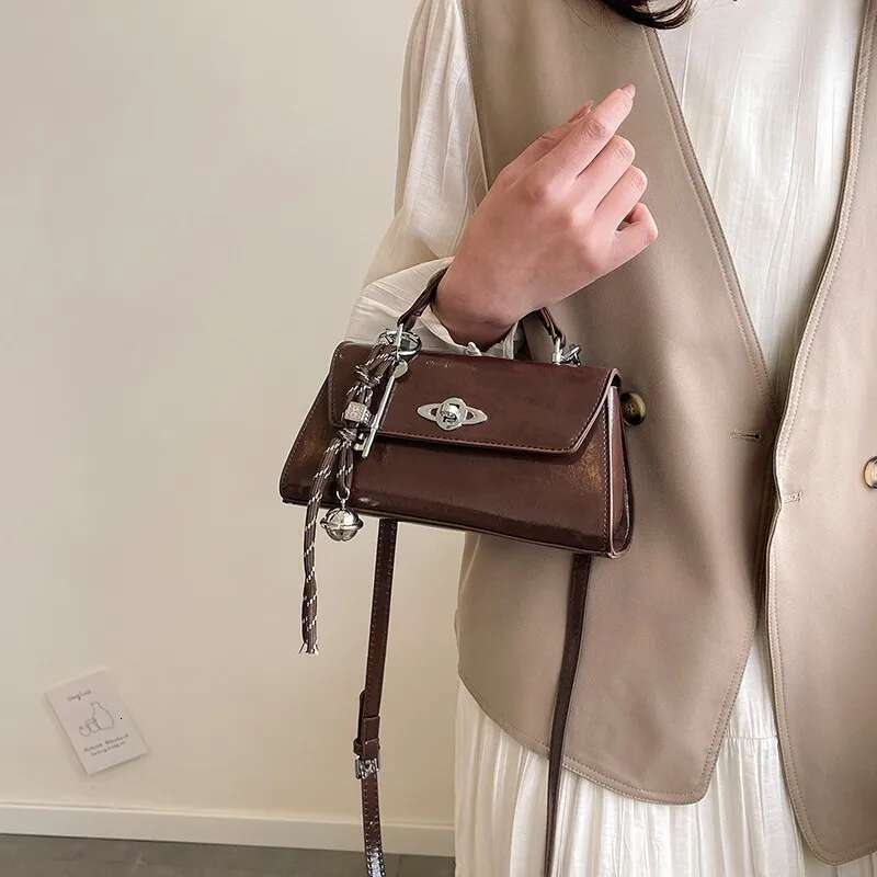 Mineral Vein Crossbody Bag Women, Convertible Top Handle Purse with Detachable Chain, Vintage Solid Tone Tote for Urban Chic