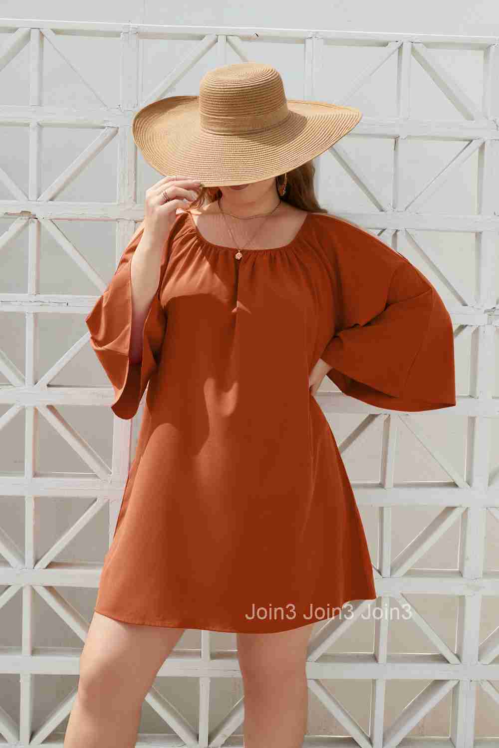 Large Womens Wear Large Solid Leisure Holiday Dress Tourism Round Neck Split Bubble Sleeve Dress