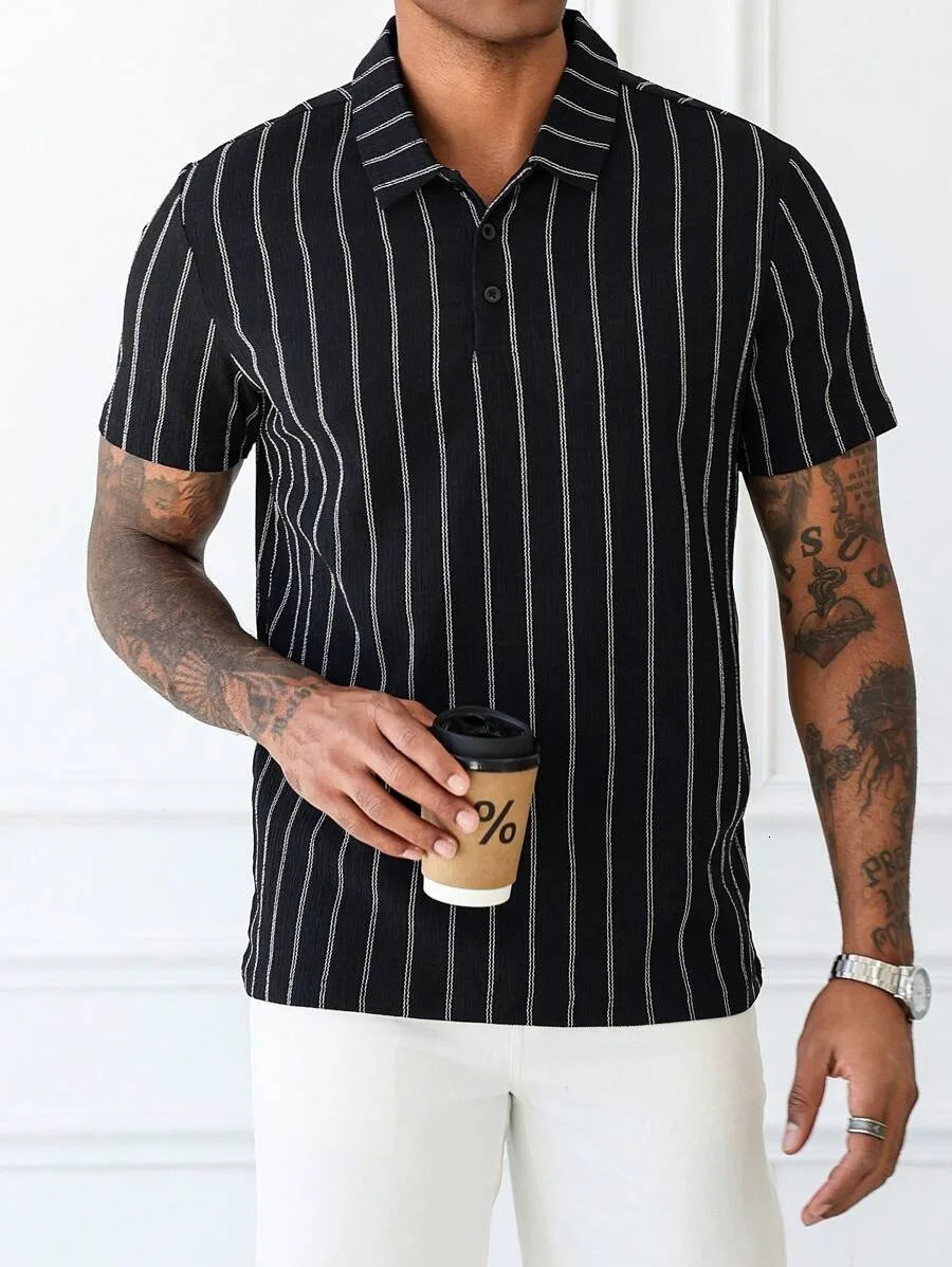 Mens summer casual and fashionable polo shirt is durable suitable for any occasion made of lightweight breathable fabric 250506Z