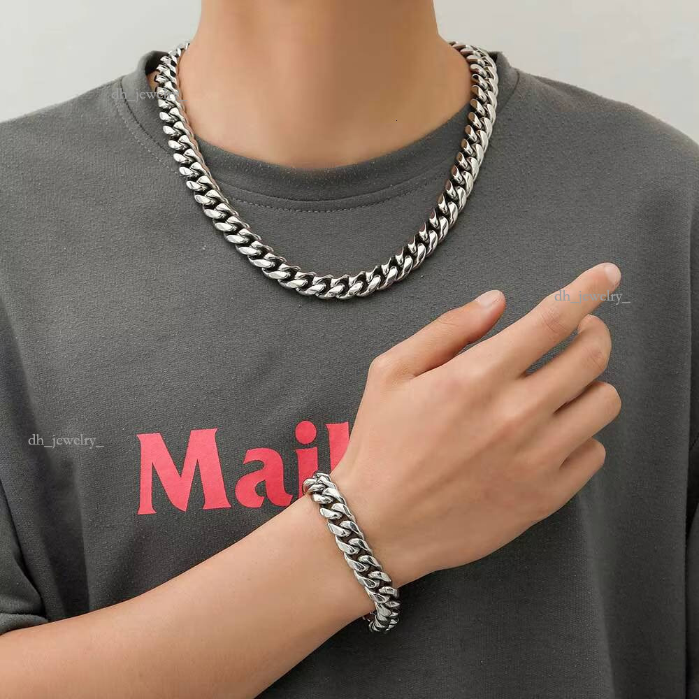 Wholesale Cuban Chunky Link Necklace Miami Style Stainless Steel Gold Plated Chains